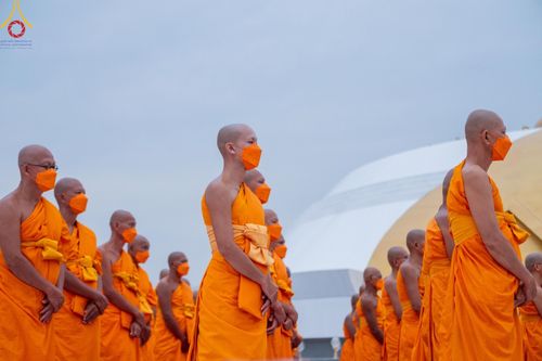 ภาพ No.118168:พิธีจุดประทีปถวายเป็นพุทธบูชา และบูชาธรรมมหาปูชนียาจารย์ พระมงคลเทพมุนี(สด จนฺทสโร) วันที่ 24 มกราคม พ.ศ. 2567 ณ อนุสรณ์สถานบางปลา อ.บางเลน จ.นครปฐม
