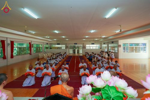 ภาพ No.179926:พิธีบรรพชาสามเณรและอุปสมบท โครงการบรรพชาอุปสมบทหมู่บูชาธรรมมหาปูชนียจารย์ ณ วัดพระธาตุจอมทอง และ วัดพระธาตุศรีโคมคำ อ.เมือง จ.พะเยา วันอังคารที่ ๓ ธันวาคม พ.ศ. ๒๕๖๗