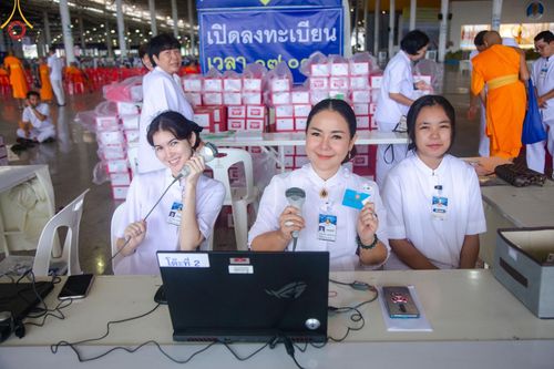 ภาพ No.146766:การต้อนรับพระสังฆาธิการ 2,000 กว่าวัดทั่วประเทศ และพิธีบูชาข้าวพระ เนื่องในวันสมาธิโลก วันอาทิตย์ที่ 4 สิงหาคม พ.ศ. 2567 ณ สภาธรรมกายสากล วัดพระธรรมกาย