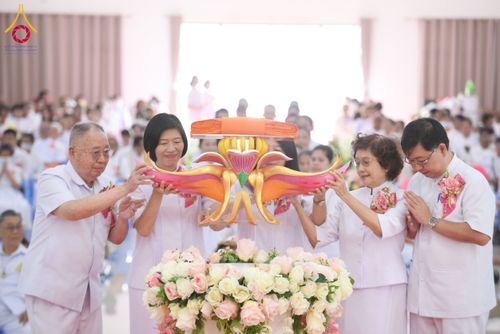 ภาพ No.166422:พิธีทอดกฐิน ณ ศูนย์ปฏิบัติธรรมสระบุรี ในโครงการกฐินสามัคคีทั่วไทย 30,000 วัด บูชาธรรม 80 ปี หลวงพ่อธัมมชโย โดยคณะศิษยานุศิษย์วัดพระธรรมกาย วันที่ 20 ตุลาคม พ.ศ. 2567