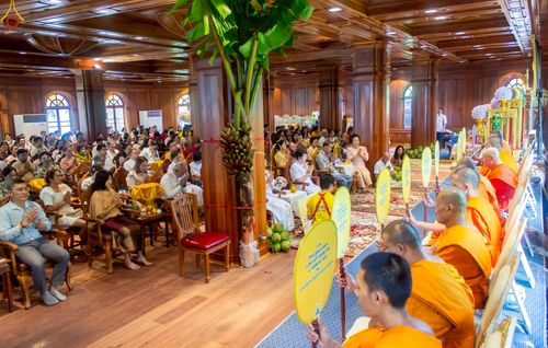 ภาพ No.254162:วันที่ 12 ตุลาคม พ.ศ. 2568 พิธีทอดกฐินสามัคคีทั่วไทย 30,000 วัด โดยคณะศิษยานุศิษย์ บูชาธรรม 81 ปี หลวงพ่อธัมมชโย ณ วัดเสาธงหิน อ.บางใหญ่ จ.นนทบุรี