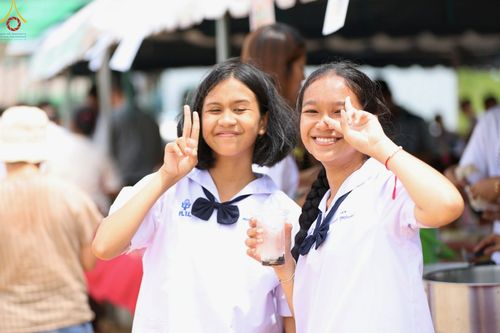 ภาพ No.84865:พิธีทอดผ้าป่าสามัคคีกันสาดคุ้มภัย และกำแพงแก้วเพื่อปกป้องภัยอันตราย จากความไม่สงบในพื้นที่ ณ ศูนย์ปฏิบัติธรรมและอบรมเยาวชนเมืองยะลา  ถนนเวฬุวัน ซอยเศรษฐี วันเสาร์ ที่ ๒๙ กรกฎาคม พ.ศ. ๒๕๖๖