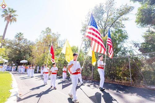 ภาพ No.259296:วันอาทิตย์ที่ 12 ตุลาคม พ.ศ. 2568 พิธีทอดกฐินบรมจักรพรรดิ สร้างอุโบสถ 82 ปี บูชาธรรมหลวงพ่อธัมมชโย ณ วัดพระธรรมกายแคลิฟอร์เนีย ประเทศสหรัฐอเมริกา 