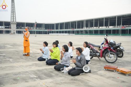 ภาพ No.122378:V.23 อีกนิด การเตรียมงาน เก็บงาน การรับบุญของเจ้าหน้าที่หน่วยงานต่างๆ เพื่อโครงการธรรมยาตรา ปีที่ 12 ระหว่างวันที่ 2 - 31 มกราคม พ.ศ. 2567