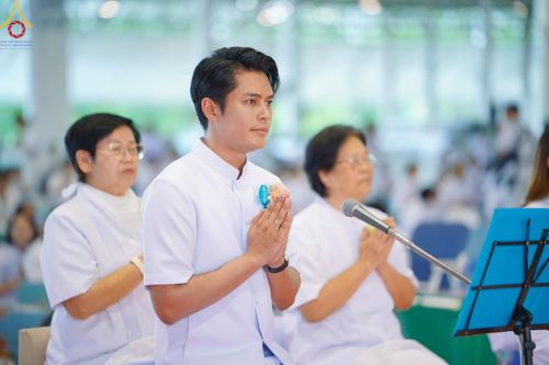 ภาพ No.149888:พิธีตักบาตร , พิธีปฎิบัติธรรม , พิธีถวายภัตตาหารเมนูสวรรค์ ในพรรษาแห่งการเข้าถึงธรรม วันธรรมชัย วันอังคารที่ 27 สิงหาคม พ.ศ.2567 ณ สภาธรรมกายสากล วัดพระธรรมกาย