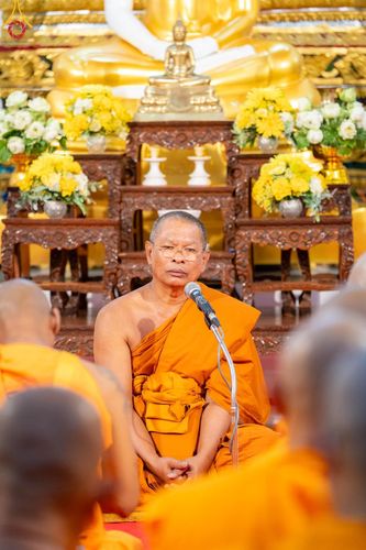 ภาพ No.102156:พิธีบรรพชาธรรมทายาท ในโครงการอุปสมบทหมู่ รุ่นบูชาธรรมมหาปูชนียาจารย์ ณ วัดเขาตะแบก อ.ศรีราชา จ.ชลบุรี วันเสาร์ที่ 9 ธันวาคม พ.ศ. 2566
