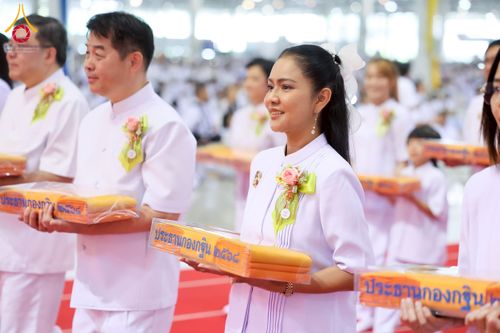 ภาพ No.264504:วันอาทิตย์ที่ 2 พฤศจิกายน พ.ศ. 2568 พิธีทอดกฐินสามัคคี ณ สภาธรรมกายสากล วัดพระธรรมกาย