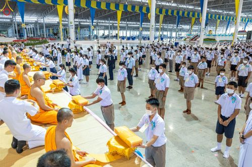 ภาพ No.89643:อบรมเชิงปฏิบัติการจัดกิจกรรมทอดกฐินสัมฤทธิ์ และพิธีมอบผ้าไตรประธานกฐินสัมฤทธิ์เด็กดี V-Star ประจำปีพุทธศักราช 2566  วันเสาร์ที่ 9 กันยายน พ.ศ. 2566 ณ สภาธรรมกายสากล วัดพระธรรมกาย จ.ปทุมธานี