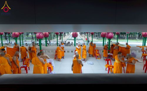 ภาพ No.244769:วันเสาร์ที่ 6 กันยายน พ.ศ. 2568 พิธีถวายบาตร บรรพชา อุปสมบทของนาคธรรมทายาท โครงการอุปสมบทหมู่บูชาธรรมครบรอบ 108 ปี  วันครูผู้ค้นพบวิชชาธรรมกาย ณ โบสถ์พระไตรปิฎก วัดพระธรรมกาย