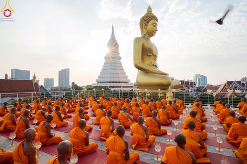 ภาพ No.119147:พิธีจุดประทีปถวายเป็นพุทธบูชา และบูชาธรรมมหาปูชนียาจารย์ พระมงคลเทพมุนี(สด จนฺทสโร) ในโครงการธรรมยาตราฯ วันที่ 26 มกราคม พ.ศ. 2567 ณ อาคารธรรมยาตรา กตัญญูบูชามหาปูชนียาจารย์ ตรงข้ามวัดปากน้ำภาษีเจริญ จ.กรุงเทพมหานคร