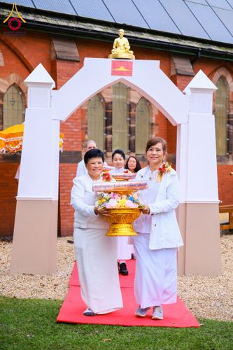 ภาพ No.175311:พิธีทอดกฐิน วัดพระธรรมกายแมนเชสเตอร์ เอดจลีย์ สต็อคพอร์ต ประเทศอังกฤษ ในโครงการกฐินสามัคคีทั่วไทย 30,000 วัด บูชาธรรม 80 ปี หลวงพ่อธัมมชโย โดยคณะศิษยานุศิษย์วัดพระธรรมกาย วันที่ 10 พฤศจิกายน พ.ศ. 2567