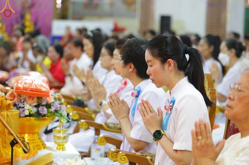 ภาพ No.166361:พิธีทอดกฐิน ณ วัดคูหาสุวรรณ จ.สุโขทัย ในโครงการกฐินสามัคคีทั่วไทย 30,000 วัด บูชาธรรม 80 ปี หลวงพ่อธัมมชโย โดยคณะศิษยานุศิษย์วัดพระธรรมกาย วันที่ 27 ตุลาคม พ.ศ. 2567