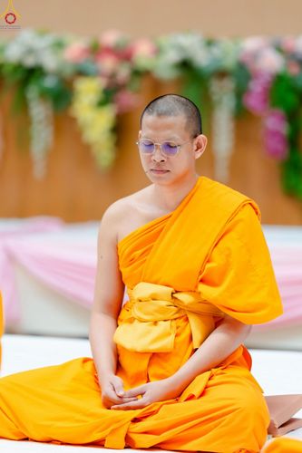 ภาพ No.225338:วันอาทิตย์ที่ 18 พฤษภาคม พ.ศ. 2568 พิธีร่วมบุญการศึกษา พระภิกษุ สามเณร ณ ห้องแก้วสารพัดนึก 2 วัดพระธรรมกาย