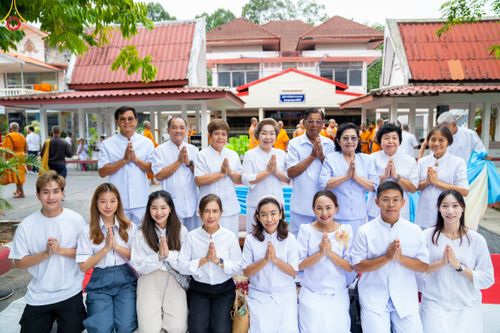 ภาพ No.87296:พิธีถวายสังฆทาน 323 วัด 4 จังหวัดชายแดนภาคใต้  ปีที่ 19 ครั้งที่ 165 พิธีมอบกองทุนหนุนแรงใจช่วยครูใต้  ปีที่ 16 ครั้งที่ 130 และพิธีทำบุญอุทิศส่วนกุศลให้ผู้วายชนม์ ณ วัดพุทธภูมิ อ.เมือง จ.ยะลา วันเสาร์ที่ 9 กันยายน พ.ศ. 2566