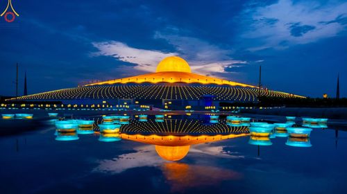 ภาพ No.154796:พิธีจุดประทีป, พิธีฉลองชัยสวดมนต์บทธัมมจักกัปปวัตนสูตร ณ มหารัตนวิหารคด วัดพระธรรมกาย วันอังคารที่ 17 กันยายน พ.ศ. 2567