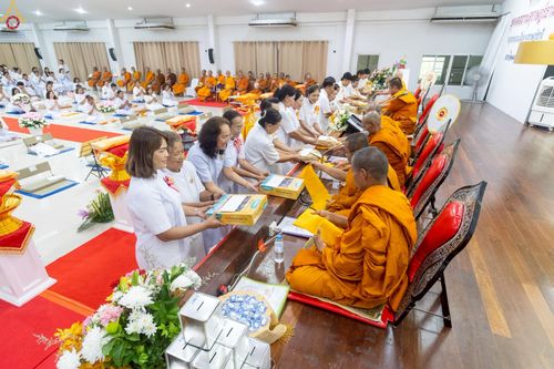 ภาพ No.263820:วันที่ 23 ตุลาคม พ.ศ. 2568 พิธีทอดกฐินสามัคคีทั่วไทย 30,000 วัด โดยคณะศิษยานุศิษย์ บูชาธรรม 81 ปี หลวงพ่อธัมมชโย ณ ธุดงคสถานสุราษฎร์ธานี ต.ขุนทะเล อ.เมือง จ.สุราษฎร์ธานี