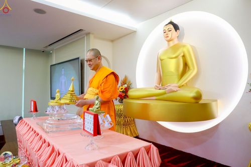 ภาพ No.244998:วันที่ 30-31 สิงหาคม พ.ศ. 2568 พิธีฉลองสมโภช พระบรมสารีริกธาตุ ณ วัดพระธรรมกายกัวลาลัมเปอร์ ประเทศมาเลเซีย เพื่ออัญเชิญไปประดิษฐาน ณ วัดพุทธมหาวิหาร ประเทศศรีลังกา