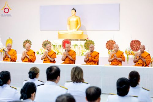 ภาพ No.276000:วันที่ 5 ธันวาคม พ.ศ. 2568 พสกนิกรอำเภอคลองหลวง พร้อมใจบำเพ็ญกุศลอุทิศถวาย “ในหลวงรัชกาลที่ 9” น้อมรำลึกในพระมหากรุณาธิคุณ เนื่องในวันคล้ายวันพระบรมราชสมภพ วันชาติ และวันพ่อแห่งชาติ ณ อาคารปลูกศรัทธา 2 วัดพระธรรมกาย อำเภอคลองหลวง จังหวัดปทุมธานี