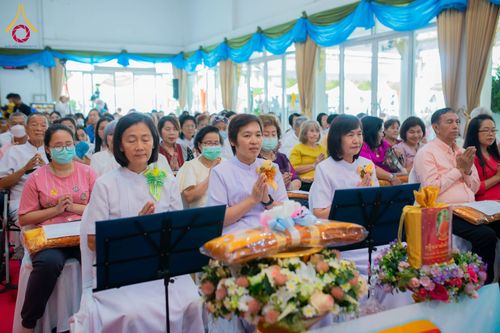 ภาพ No.178532:พิธีทอดกฐิน ณ วัดดวงแข แขวงรองเมือง เขตปทุมวัน กรุงเทพฯ ในโครงการทอดกฐินสามัคคีทั่วไทย 30,000 วัด บูชาธรรม 80 ปี หลวงพ่อธัมมชโย โดยคณะศิษยานุศิษย์วัดพระธรรมกาย วันที่ 15 พฤศจิกายน พ.ศ. 2567