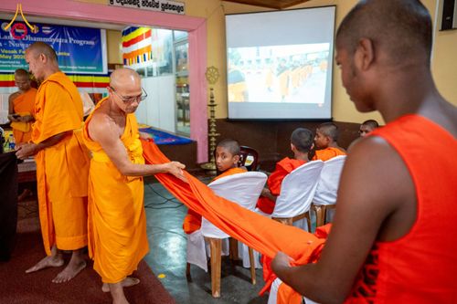 ภาพ No.225561:วันที่ 1 พฤษภาคม พ.ศ. 2568 พิธีเปิดโครงการ สยาม-ลังกา ธรรมยาตรา ฉลองเทศกาลวิสาขบูชาแห่งชาติ ศรีลังกา  และ บูชาธรรม 81 ปี หลวงพ่อธัมมชโย