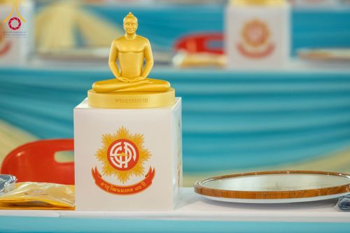 ภาพ No.59932:พิธีเจริญพระพุทธมนต์ "ฉลองอายุวัฒนมงคล 80 ปี หลวงพ่อธัมมชโย" พิธีถวายไทยธรรม คณะสงฆ์ 10,000 กว่าวัดทั่วประเทศ ในวันคุ้มครองโลก วันจันทร์ที่ 22 เมษายน พ.ศ. 2567 ณ สภาธรรมกายสากล วัดพระธรรมกาย จ.ปทุมธานี