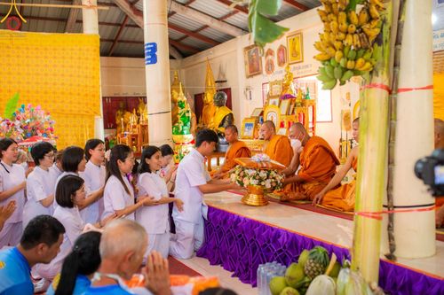 ภาพ No.169935:พิธีทอดกฐิน ณ วัดแก่งสำราญ อ.วังสมบูรณ์  จ.สระแก้ว ในโครงการกฐินสามัคคีทั่วไทย 30,000 วัด บูชาธรรม 80 ปี หลวงพ่อธัมมชโย โดยคณะศิษยานุศิษย์วัดพระธรรมกาย วันที่ 26 ตุลาคม พ.ศ. 2567