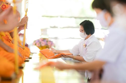 ภาพ No.102213:พิธีบุพเปตพลี ครั้งที่ 144 อุทิศบุญแด่หมู่ญาติที่ล่วงลับไปแล้ว และสืบทอดอายุพระพุทธศาสนา วันอังคารที่ 12 ธันวาคม พ.ศ. 2566 (วันพระแรม 15 ค่ำ เดือน 12) ณ หอฉันคุณยายอาจารย์ฯ วัดพระธรรมกาย