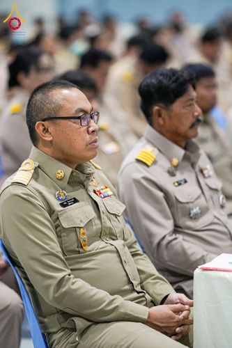 ภาพ No.122963:อำเภอคลองหลวง จัดประชุมกำนัน ผู้ใหญ่บ้าน แพทย์ประจำตำบล ผู้ช่วยผู้ใหญ่บ้าน สารวัตรกำนัน ฯลฯ ประจำเดือนกุมภาพันธ์ พ.ศ. 2567 ณ วัดพระธรรมกาย