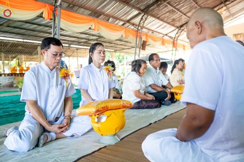 ภาพ No.101321:พิธีบรรพชาธรรมทายาท ในโครงการอุปสมบทบูชาธรรม มหาปูชนียาจารย์ พ.ศ. 2566 ณ วัดท่าสุวรรณ จ.ราชบุรี วันที่ 6 ธันวาคม พ.ศ. 2566