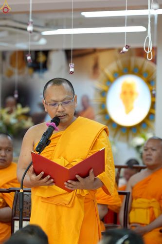 ภาพ No.233666:วันอาทิตย์ที่ 6 กรกฎาคม พ.ศ.2568 พิธีสมโภช 15 ปี วัดพระธรรมกายเกาลูน และพิธีมุทิตาสักการะเปรียญธรรม 9 ประโยค ณ วัดพระธรรมกายเกาลูน เขตปกครองพิเศษฮ่องกง สาธารณรัฐประชาชนจีน