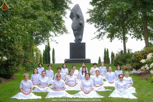 ภาพ No.151577:คณะสงฆ์และสาธุชน วัดพระธรรมกายลอนดอน ได้จัดปฎิบัติธรรมบูชาธรรม 80 ปี หลวงพ่อธัมมชโย เนื่องในวันธรรมชัย ระหว่างวันที่ 24-27 สิงหาคม พ.ศ. 2567