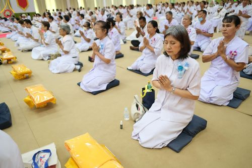 ภาพ No.183856:พิธีทอดกฐิน ณ ศูนย์กัลยาณมิตรพิจิตร ในโครงการทอดกฐินสามัคคีทั่วไทย 30,000 วัด บูชาธรรม 80 ปี หลวงพ่อธัมมชโย โดยคณะศิษยานุศิษย์วัดพระธรรมกาย วันที่ 11 พฤศจิกายน พ.ศ. 2567