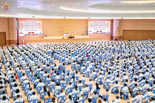 ภาพ No.344350:วันที่ 21-23 สิงหาคม พ.ศ. 2569 สัมมนารวมใจผู้นำบุญ บูชาธรรม 82 ปี หลวงพ่อธัมมชโย รุ่นที่ 1 กฐินสามัคคีทั่วไทย 30,000 วัด โครงการอุปสมบทบูชาธรรมมหาปูชนียาจารย์ 3,000 รูป  ณ ศูนย์ปฏิบัติธรรมเวิล์ดพีช วัลเล่ย์ จ.นครราชสีมา