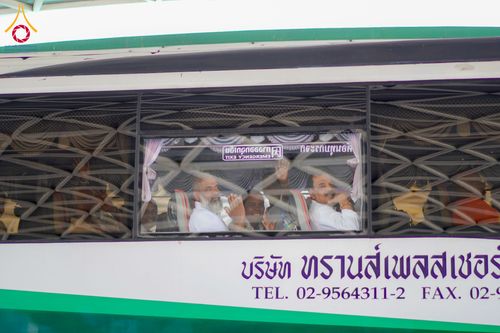 ภาพ No.326835:วันที่ 27-30 เมษายน พ.ศ.2569 ต้อนรับชาวต่างชาติจากประเทศมาเลเซีย ฝรั่งเศส เมียนมาร์ และศรีลังกา  เยี่ยมชมวัดพระธรรมกาย