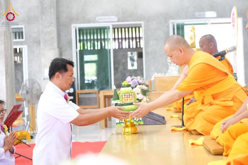 ภาพ No.315528:วันที่ 21 มีนาคม พ.ศ. 2569 โครงการอุปสมบทหมู ภาคฤดูร้อน ศูนย์อบรมเยาวชนนครปฐม อุปสมบท ณ พระอุโบสถ วัดลาดหญ้าไทร