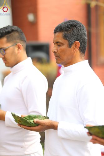 ภาพ No.313344:วันพุธที่ 11 มีนาคม พ.ศ. 2569 พิธีตัดปอยผมโครงการบรรพชาสามเณร  ณ วัดอเชศวร (Aksheswar Mahavihar) ประเทศเนปาล