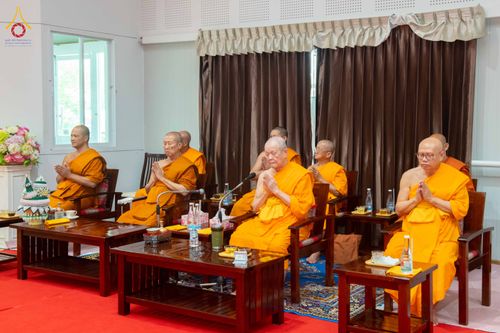 ภาพ No.342688:วันเสาร์ที่ 8 สิงหาคม พ.ศ. 2569  พิธีทักษิณานุปทาน แด่บรรพชนตระกูลผ่องสวัสดิ์และหมู่ญาติที่ล่วงลับไปแล้ว ครั้งที่ 21 ณ พระมหาเจดีย์ทัตตชีโว ศูนย์อบรมเยาวชนกาญจนบุรี