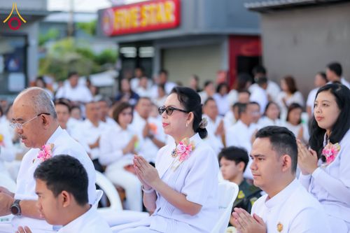 ภาพ No.313904:วันอาทิตย์ที่ 14 มีนาคม พ.ศ. 2569 ทำบุญเมืองหาดใหญ่ตักบาตรพระ 1,109 รูป เติมบุญใหญ่ หลังวิกฤตมหาอุทกภัย ณ ซุ้มประตูไชน่าทาวน์ ถนนศุภสารรังสรรค์ อ.หาดใหญ่ จ.สงขลา