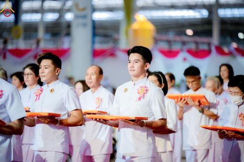 ภาพ No.154575:พิธีทอดผ้าป่าสมทบกฐินวัดพระธรรมกาย และสมทบกฐิน 30,000 วัดทั่วไทย ครั้งที่ 2 ณ สภาธรรมกายสากล วัดพระธรรมกาย วันอังคารที่ 17 กันยายน พ.ศ. 2567