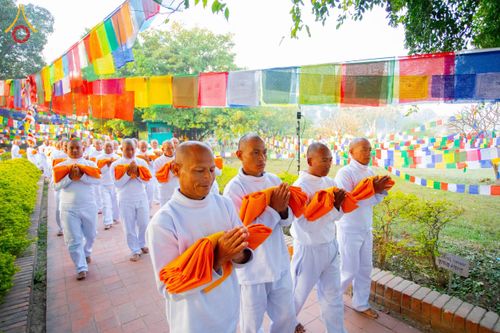 ภาพ No.210060:วันอังคารที่ 4 มีนาคม พ.ศ. 2568 พิธีบรรพชาสามเณรเนปาล 500 รูป ณ ลุมพินี ประเทศเนปาล