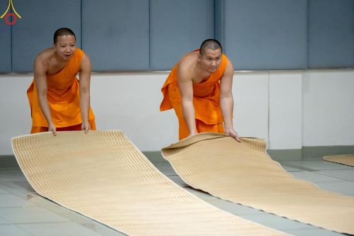 ภาพ No.60598:V.38 ทุ่มพลังเพื่อพ่อครบ 80 ปี ภาพการเตรียมงานของหน่วยงานต่างๆ เพื่อพิธีฉลองอายุวัฒนมงคล 80 ปี หลวงพ่อธัมมชโย และรับถวายมหาสังฆทาน 10,000 กว่าวัดทั่วประเทศ ในวันคุ้มครองโลก วันจันทร์ที่ 22 เมษายน พ.ศ. 2567