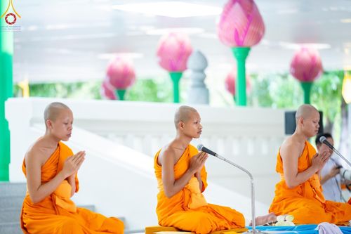 ภาพ No.136351:พิธีอุปสมบทสามเณรเตรียมสถาบันธรรมชัย รุ่นที่ 21 ณ โบสถ์พระไตรปิฏก วัดพระธรรมกาย วันเสาร์ที่ 4 พฤษภาคม พ.ศ.2567