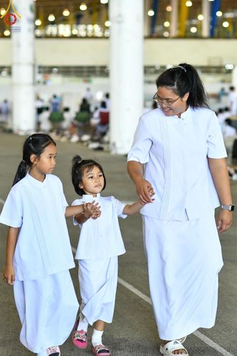 ภาพ No.146858:การต้อนรับพระสังฆาธิการ 2,000 กว่าวัดทั่วประเทศ และพิธีบูชาข้าวพระ เนื่องในวันสมาธิโลก วันอาทิตย์ที่ 4 สิงหาคม พ.ศ. 2567 ณ สภาธรรมกายสากล วัดพระธรรมกาย