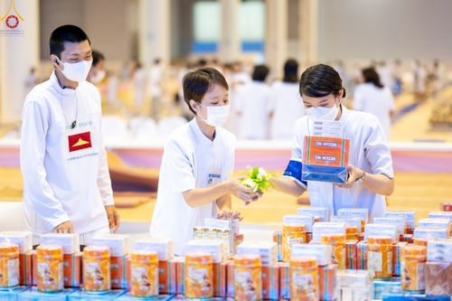 ภาพ No.85846:พิธีถวายคิลานเภสัชและอุปกรณ์การแพทย์ บูชาธรรมเนื่องในวันธรรมชัย วันที่ 19 สิงหาคม พ.ศ. 2566 ณ ห้องแก้วสารพัดนึก วัดพระธรรมกาย