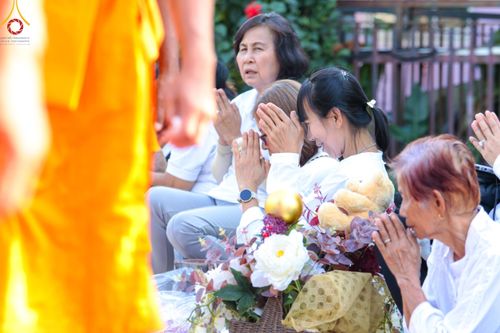 ภาพ No.113182:พิธีต้อนรับพระธรรมยาตรา ปีที่ 12 วันที่ 15 มกราคม พ.ศ. 2567 ณ วัดโบสถ์บน จ.นนทบุรี