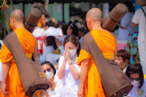 ภาพ No.129079:พระธรรมยาตราเดินธรรมยาตรา ณ ชุมชนรอบศูนย์ปฏิบัติธรรมภาคใต้ อ.บางกล่ำ จ.สงขลา วันที่ 10 มีนาคม พ.ศ. 2567