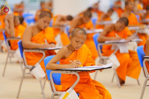 ภาพ No.219775:วันที่ 22-24 เมษายน พ.ศ. 2568 สอบบาลีสนามหลวง ครั้งที่ 2 คณะสงฆ์ภาค 1 (นนทบุรี, ปทุมธานี, สมุทรปราการ) สนามสอบวัดพระธรรมกาย อำเภอคลองหลวง จังหวัดปทุมธานี