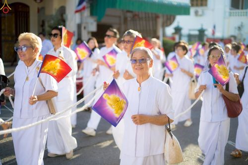 ภาพ No.248795:วันที่ 20 กันยายน พ.ศ. 2568 พิธีอัญเชิญรูปหล่อหลวงปู่วัดปากน้ำ ภาษีเจริญ จากวัดมงคลนิมิตร พระอารามหลวง เพื่อประดิษฐาน ณ วิหารพระมงคลเทพมุนี (สด จนฺทสโร)  ศูนย์ปฏิบัติธรรมภูเก็ต จ.ภูเก็ต