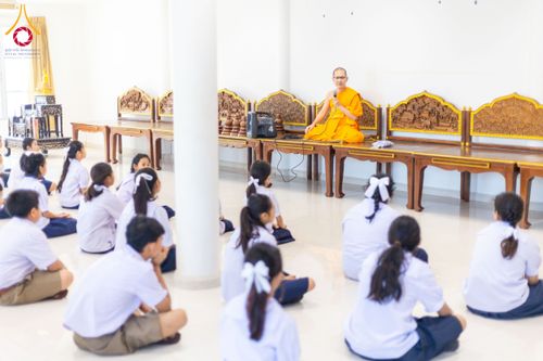 ภาพ No.199070:พิธีทอดผ้าป่าทำนุบำรุงศาสนสถาน ณ วัดบางปลา ตำบลบางปลา อำเภอบางเลน จังหวัดนครปฐม ในโครงการธรรมยาตรา กตัญญูบูชา มหาปูชนียาจารย์ พระมงคลเทพมุนี(สด จนฺทสโร) พระผู้ปราบมาร อนุสรณ์สถาน 7 แห่ง ปีที่ 13 วันที่ 21 มกราคม พ.ศ. 2568