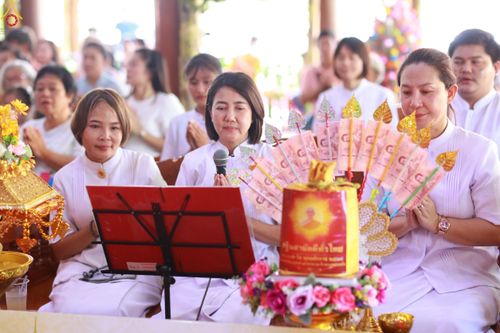 ภาพ No.278620:วันอาทิตย์ที่ 19 ตุลาคม 2568  พิธีทอดกฐินสามัคคีทั่วไทย โดยคณะศิษยานุศิษย์ บูชาธรรม 81 ปี หลวงพ่อธัมมชโย  ณ วัดหลักสองราษฎร์บำรุง อ.บ้านแพ้ว จ.สมุทรสาคร